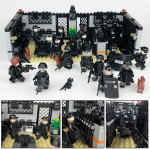 Vaikai surenka statybines kaladėles Žaislai Kovos su terorizmu Specialiosios policijos mokymo salė Statybinės kaladėlės Vaikų žaislai