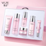 Pauk&scaron;čių lizdas Beauty &Scaron;e&scaron;ių dalių giliai valantis drėkinamasis &scaron;viesinantis odos priežiūros rinkinys