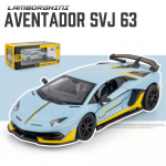 1:24 mastelio &bdquo;Aventador SVJ63&ldquo; miniatiūrinis superautomobilis, liejamo lydinio modelio automobilis, i&scaron;traukiama transporto priemonė su garsu ir &scaron;viesa, skirta vaikams, suaugusiems, dovanų kolekcija