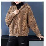 Storas ir &scaron;iltas leopardo ra&scaron;to trumpas paltas &scaron;ik&scaron;nosparnio rankovėmis dirbtinis audinės kailis moterims One size