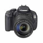 Canon EOS 600D DSLR fotoaparatas + EF-S 18-135mm f/3.5-5.6 IS priartinantis objektyvas juoda