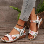 Vasariniai moteri&scaron;ki batai sandalai Eleganti&scaron;ki vaik&scaron;čiojimo batai paplūdimio moteri&scaron;ki batai plei&scaron;tiniai moteri&scaron;ki sandalai neslystanti avalynė Moteri&scaron;ki sandalai 36
