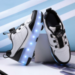 Vaiki&scaron;ki keturračiai bėgimo batai, nusegami plok&scaron;čiapadžiai, įkraunami USB, &scaron;viečiantys sportiniai batai, mergaičių riedučiai, berniukų batai 40 juoda