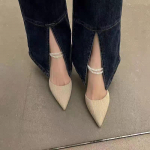 Auk&scaron;takulniai stiletto moteri&scaron;ki pavasariniai ir vasariniai nauji perlų kulk&scaron;nies dirželiai pasakų mados rankinės galva temperamentingos basutės 35 smėlis
