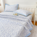 1 vnt. violetinėmis gėlėmis dygsniuotas lovatiesė lovai, storas patchwork antklodė viengulei/karalienei/karali&scaron;ko dydžio lovai, gėlių stiliaus dygsniuotas antklodė, mink&scaron;ta lovatiesė 200x230cm 1pc