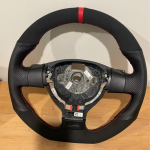 Juodo zom&scaron;os odos automobilio vairo apdangalas Volkswagen Golf 5 Mk5 GTI VW Golf 5 R32 Passat R GT 2005 m. Interjero aksesuarams White Thread