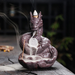 1 vnt. Drakono formos atgalinio srauto smilkalų degiklis su žėrinčia LED &scaron;viesa meditacijai, Loongo metų talismanas - Be smilkalų