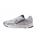 Nike Air Zoom Vomero 5 Barely Grape Moteri&scaron;ki sportbačiai Violetiniai Photon-Dust Summit-White IB7253-500 36