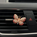 Butterfly Shape dizaino automobilio oro i&scaron;leidimo angos aromaterapinis segtukas automobilio oro gaiviklio dekoravimo segtukas raudona