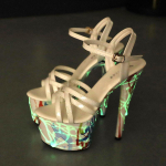 Fluorescencinės &scaron;vytinčios basutės 17 cm lakinės odos sandalai auk&scaron;takulniai &bdquo;stiletto&ldquo; auk&scaron;takulniai platforminiai sandalai