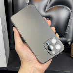 Itin plonas matinis kieto korpuso apsauginis dangtelis Apple 12, 13, 14, 15 mobiliesiems telefonams. Apsaugos nuo kritimo, visos pakuotės dizainas. 13 Pro Max juoda