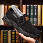 Žieminiai Grippy Batai Vyri&scaron;ki batai Patogūs Loafers Mink&scaron;tos odos kailiu pamu&scaron;alu Namų batai 39 juoda