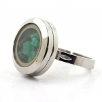 Pierres et Min&eacute;raux. Bague Emeraude brut. Taille ajustable.
