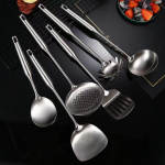 Minnai Nerūdijančio plieno 7 dalių virtuvės įrankių rinkinys 7-Piece Set