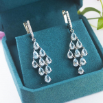 100% Natūralus Žydras Topazas Kabantys Auskarai 925 Praba Sidabras 9.0ct Brangakmenis Fine Papuo&scaron;alai Moterims Žmonai Dovana Eleganti&scaron;ki L mėlyna