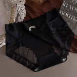 Vidutinio juosmens apatiniai Sexy Ice Silk Lace Antibakterinės kelnaitės Moteri&scaron;kos trikampės kelnaitės M juoda