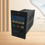 Dažnio keitiklis 220V greičio keitimo kompakti&scaron;kas mini variklis vandens siurbliui 400W 400W