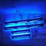 4 LED &bdquo;Phantom Color&ldquo; slenksčių juostelės Chery Omoda 5 pasitikimo pedalams chery omoda 5