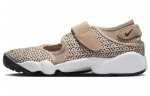 Nike Air Rift &bdquo;United In Victory&ldquo; moteri&scaron;ki bateliai FB2366-200 35.5