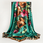 Moteri&scaron;ka &scaron;ilkinė kvadratinė skara Lady Bandana Galvos apdangalas Satininis Foulard Moteri&scaron;kas didelis Hidžabo kaklaskarės kaklaskarės Pashmina 2021 galvos juosta One Size
