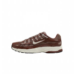 Nike P 6000 Atraminiai žemi bėgimo bateliai Moteri&scaron;ki rudos spalvos sportbačiai BV1021-200 38 ruda