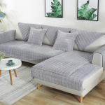 Sutir&scaron;tinta flanelinė sofos pagalvėlė Universali vientisos spalvos pliu&scaron;inis neslystantis svetainės sofos užvalkalas &Scaron;iltas kvėpuojantis sofos nugaros rank&scaron;luostis 70x70cm 1pcs