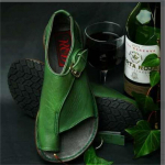 Moteri&scaron;ki didelio dydžio 43 sandalai su sagtimi dirželiu apvaliu pir&scaron;tu Kasdieniai moteri&scaron;ki plok&scaron;čiapadžiai batai Pir&scaron;tų pir&scaron;tų dangtelis kulnas Patogūs &scaron;viesūs sandalai 40