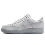 Nike vyri&scaron;ki sportbačiai Air Force 1 40.5