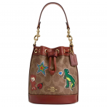 Coach Dempsey 14 Nuimamas peties dirželis Rai&scaron;tuko užsegimas Dengtas drobės kibiro formos rankinė Moteri&scaron;kos rankinės Auksinė Ruda Daugiaspalvė CW300-IMTAM Basic Set (Bag+Dust Bag)
