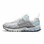 Nike Vomero 5 GS Metalinis Swoosh Vaikų sportbačiai Balti Pure-Platinum Glacier-Blue HQ3255-043 36