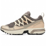 SALOMON Acg + Og Sportbačiai 'Falcon Shortbread Hazelnut' Sportbačiai 474435 38⅔ pilk&scaron;vai ruda