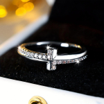Dazzling Cross Ring Bride Engagement Vestuvinės juostos žiedas, dydis 6-10 6 sidabras