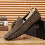 Madingi vyri&scaron;ki mokasinai Suede Moccasins Vasariniai Rudeniniai Kutai Valties Avalynė Vyri&scaron;kas Prekės ženklas Slip Flats Dizainerio Vyri&scaron;ki Odiniai Laisvalaikio Batai 44
