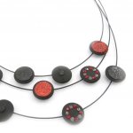 NOA [J5383] - Collier Cr&eacute;ateur 'Sissi' rouge noir