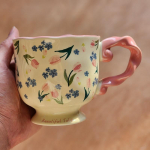 Mažas gaivus retro gėlių puodelis 301-400ml rožinė