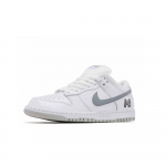 Nike SB Dunk Low Supreme 94 Baltas Metalinis Sidabrinis EU 41 balta