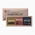 Per &scaron;aunu mokyklos meno klasei pagal Rodin Signature Kit (Shading + Blusher + Finish Setting paktas)