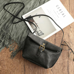 &bdquo;Johnature&ldquo; natūralios odos mini &bdquo;crossbody&ldquo; krep&scaron;iai moterims Vintage natūralios mink&scaron;tos karvės odos vienspalviai universalūs, paprasti pečių krep&scaron;iai juoda