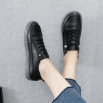 Loafers Moterys Natūralios odos Didelio dydžio pavasariniai suvarstomi balti batai Moteri&scaron;ki, laisvalaikio, mink&scaron;to pado plok&scaron;čiapadžiai, moteri&scaron;ki batai 37 juoda