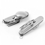 Daugiarankis ne&scaron;iojamasis piknik stovyklavietės &scaron;auk&scaron;tas sulankstomas Spork &scaron;akutė Stalo reikmenys Stalo reikmenys Peilis Stalo įrankiai Butelis skardinių atidarytuvas Daugiafunkcis lauko įrankis