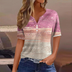 Moteri&scaron;ki kasdieniai mar&scaron;kinėliai su V formos i&scaron;kirpte, trumpomis rankovėmis, dekoratyvinėmis sagomis, su blizgučiais ir ra&scaron;tais L žalsvai mėlyna