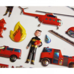 Sc&egrave;ne &agrave; d&eacute;corer pour enfants - Les pompiers &agrave; la rescousse ! - Stickers Puffies