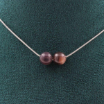 Pierres et Min&eacute;raux. Collier 2 perles Rubis de Mogok, Birmanie, Myanmar. Qualit&eacute; 2A 8 mm Collier femmes, hommes. Taille personnalis