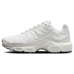 Nike Air Max Plus Platinum Tint Moteri&scaron;ki sportbačiai Balti Tamsiai Dūminiai Pilki Metaliniai Sidabriniai FZ4342-001 40 white