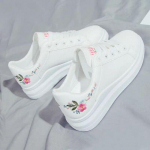 &bdquo;Springs&ldquo; vasaros batai &bdquo;Kvėpuojantis oro tinklelis&ldquo; plok&scaron;čia platforma moteri&scaron;ki batai &bdquo;Slip On&ldquo; moteri&scaron;ki batai &bdquo;Swing Wedges&ldquo; moteri&scaron;ki batai 35