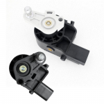 Kėbulo auk&scaron;čio lygio jutiklių rinkinys Priekinis+ Galinis 407 04-10 Citroen C5 C6 05-12 1 Pora 5273J4 5273J9 9663696880 9663488180 juoda balta spalva