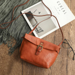 &bdquo;Johnature&ldquo; natūralios odos mini &bdquo;crossbody&ldquo; krep&scaron;iai moterims Vintage natūralios mink&scaron;tos karvės odos vienspalviai universalūs, paprasti pečių krep&scaron;iai