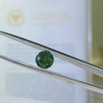 &bdquo;Cellacity Round 100 Cut Moissanite&ldquo; 1,0&ndash;8,0 karatų D spalvos masiniai auk&scaron;tos kokybės karoliukai, perduoti deimantų testeriu su GRA