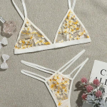 Europieti&scaron;ki ir amerikieti&scaron;ki moteri&scaron;ki seksualūs apatiniai: Spausdintas permatomas trijų dalių komplektas XL juoda