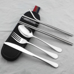 8 vnt / rinkinys Indų rinkinys Kelioninis ne&scaron;iojamas stalo įrankių rinkinys peilis &scaron;akutė &scaron;auk&scaron;tas vakarienės rinkinys 18/10 nerūdijančio plieno stalo indai Sidabriniai indai su mai&scaron;eliu sidabras